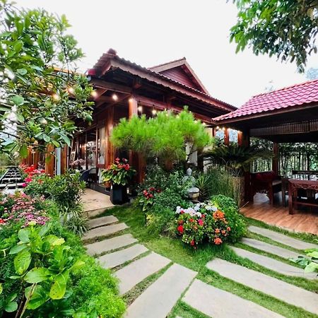 Vuon Tra Homestay Mang Den Kon Von Kla 外观 照片